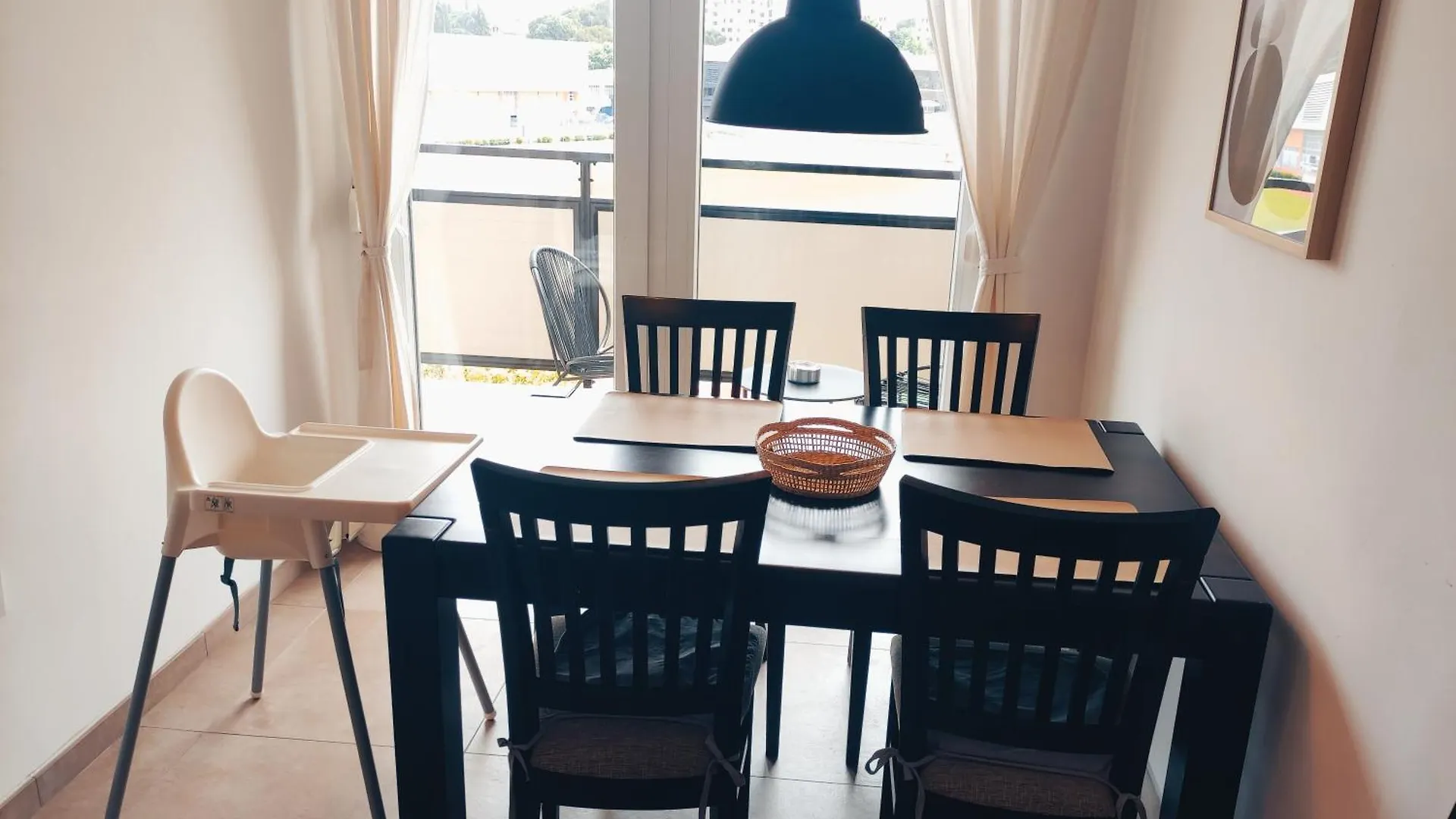 Sunny Aura Beach Apartment - Spacious And Bright, With Parking Pula